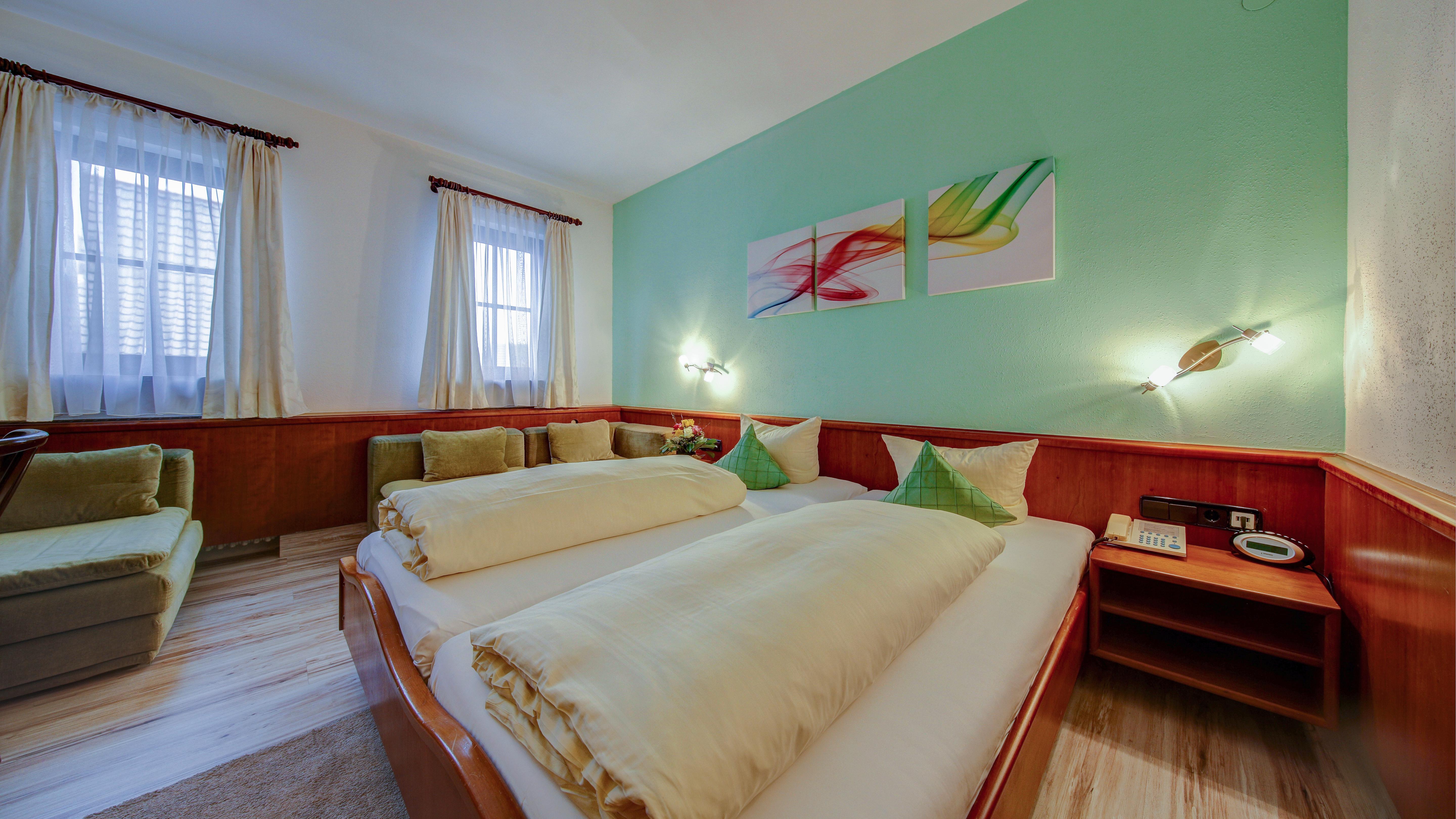 Hotel Lamm Remshalden Bagian luar foto