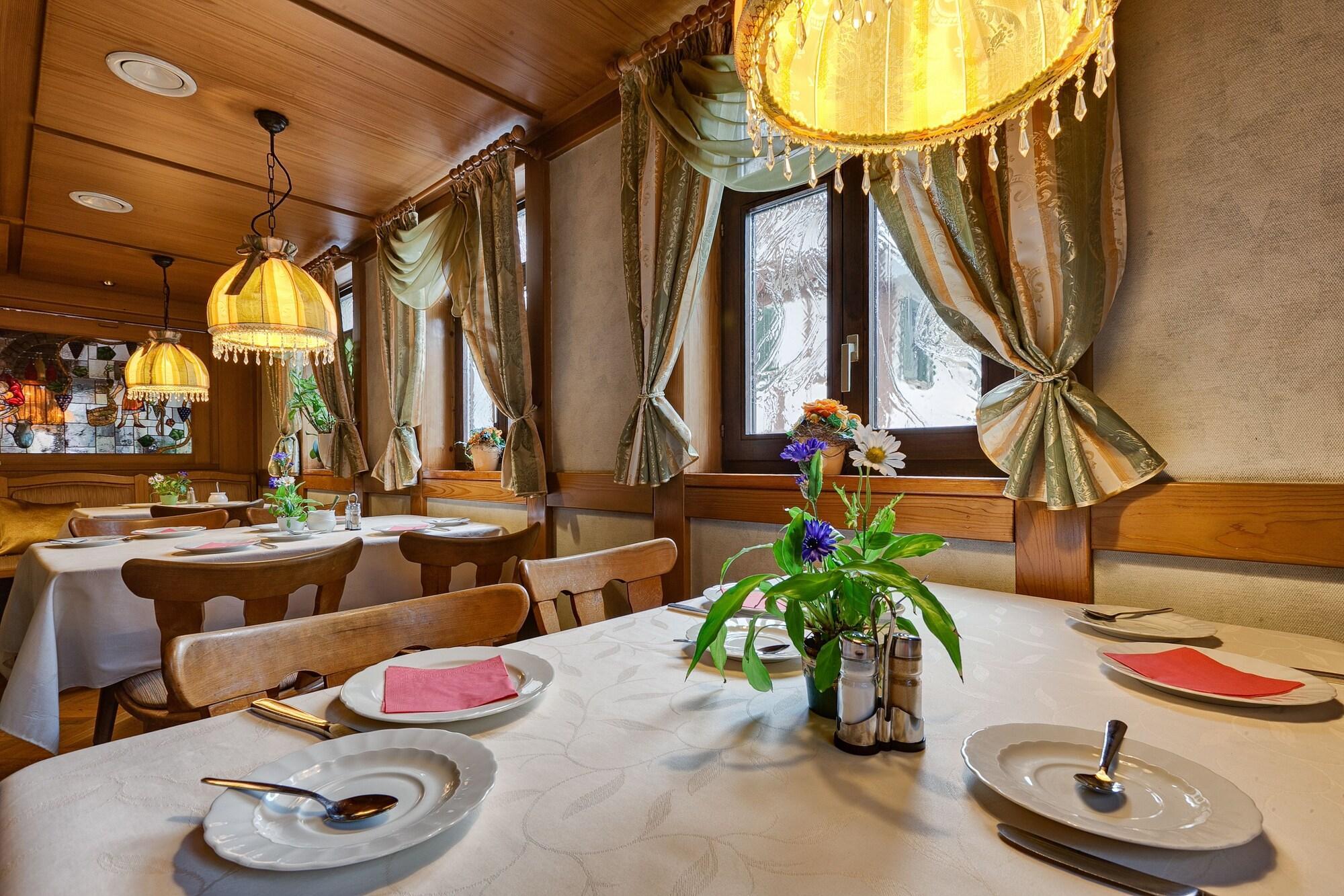 Hotel Lamm Remshalden Bagian luar foto