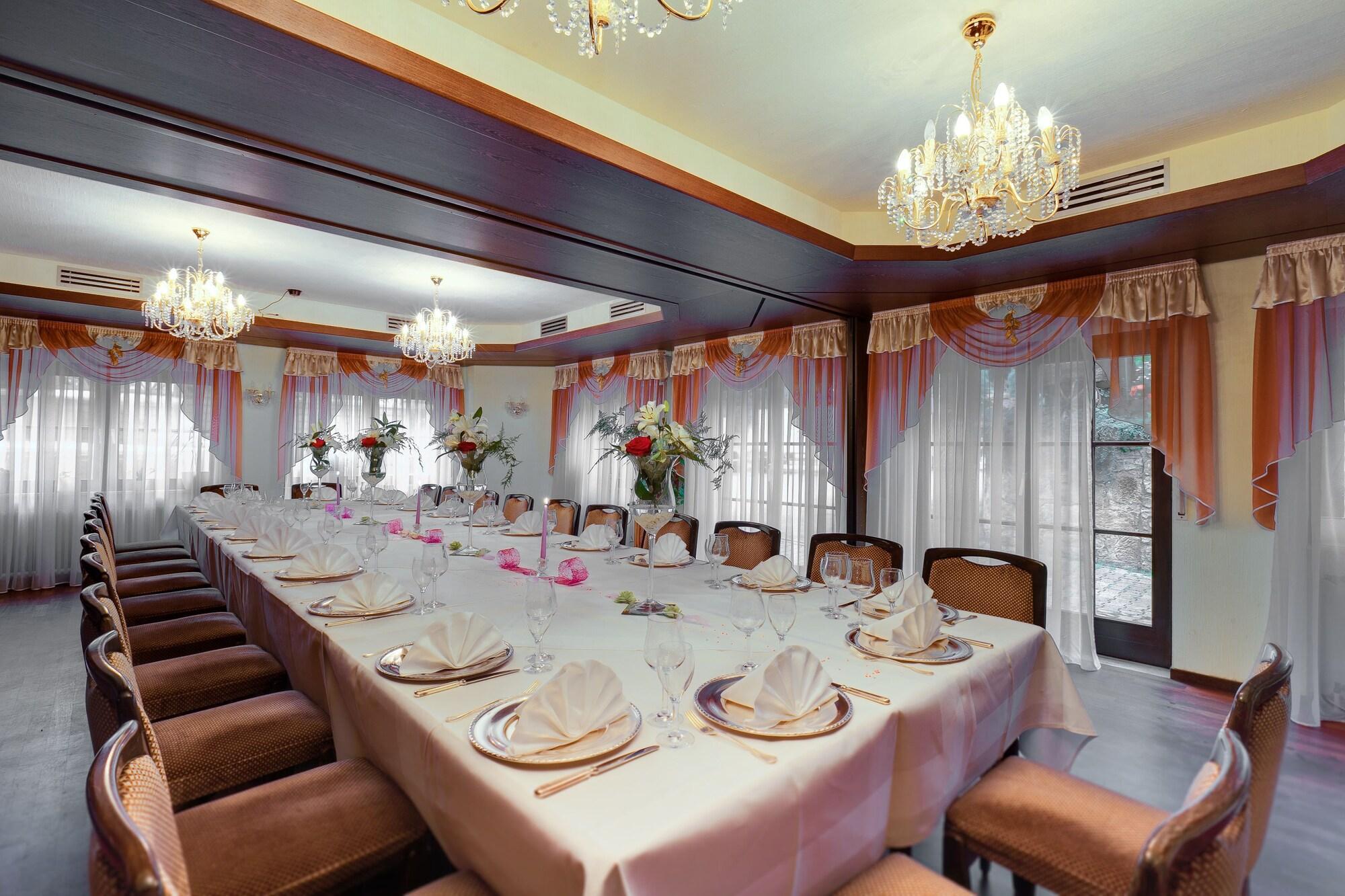 Hotel Lamm Remshalden Bagian luar foto